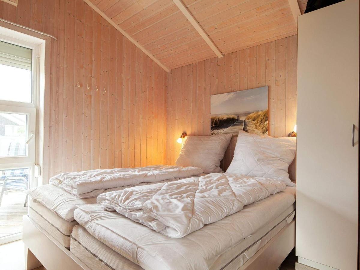 Two-Bedroom Holiday Home In Gromitz 2 Bagian luar foto
